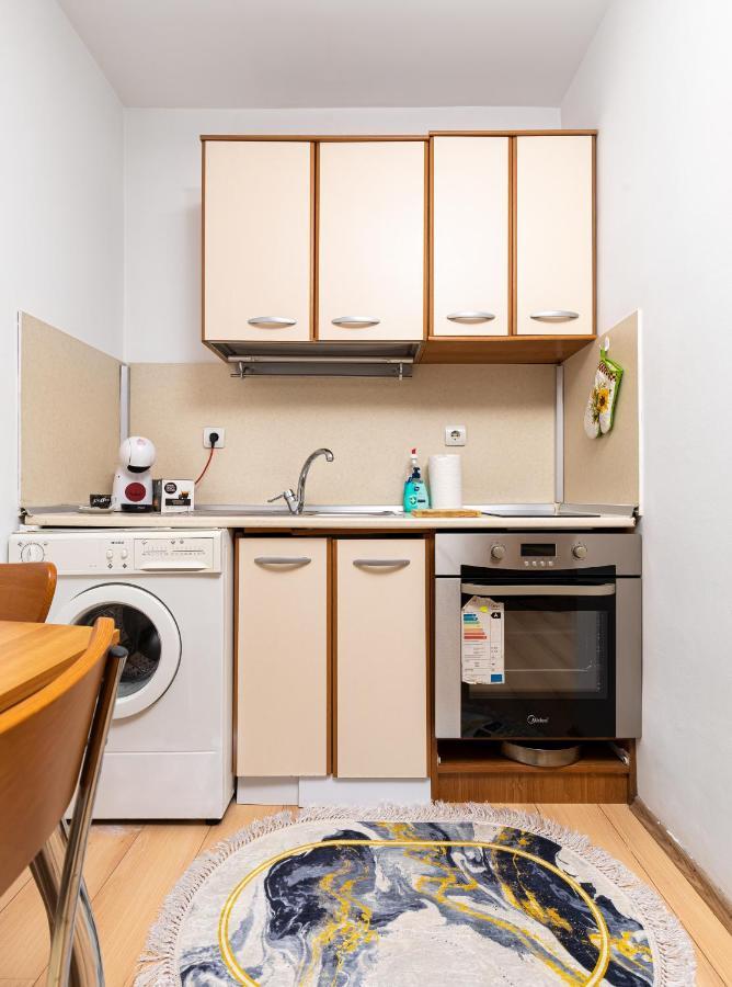 Lovely 1Bd Apartment Close To The Summer Theatre Plowdiw Exterior foto