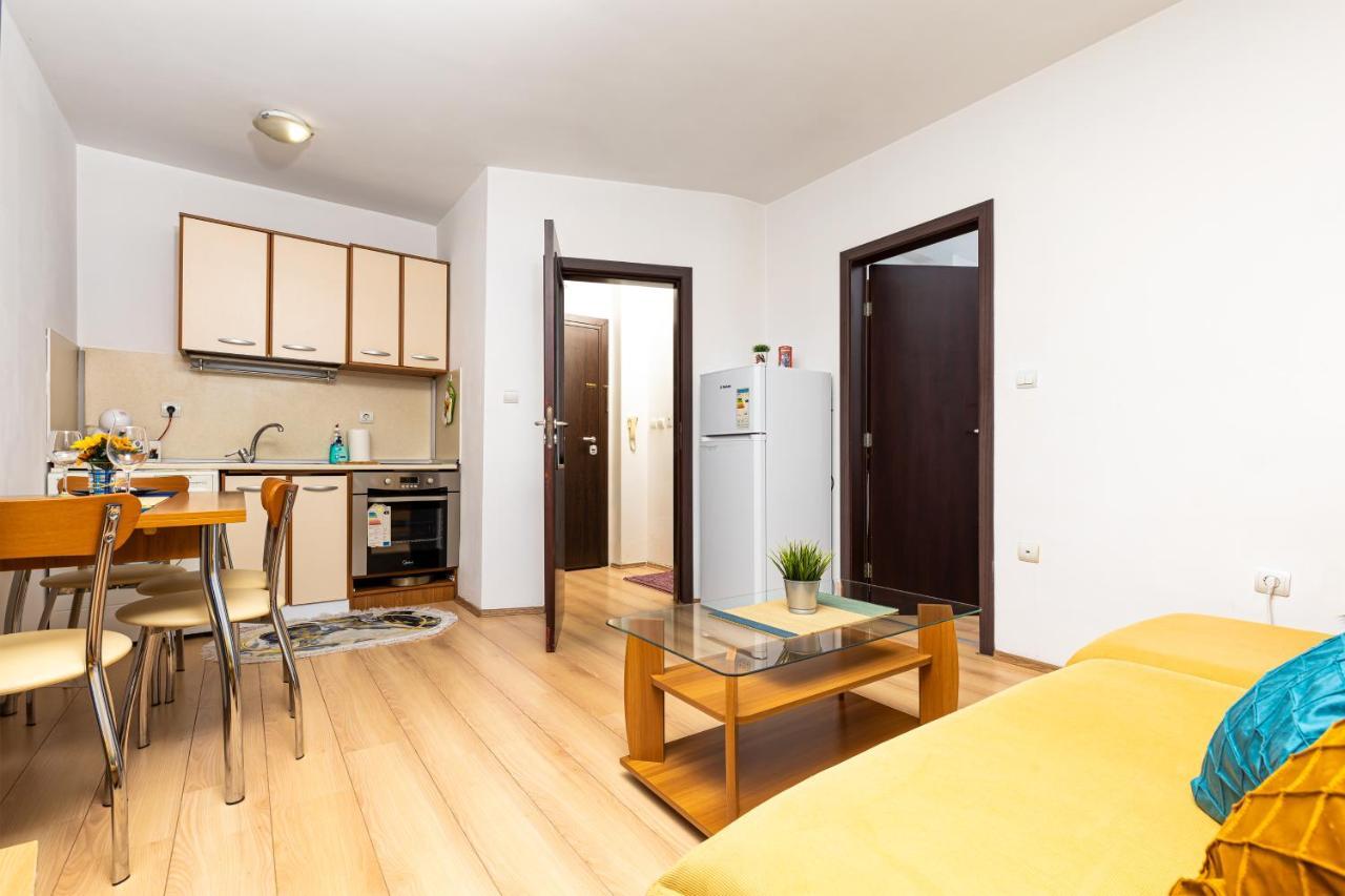 Lovely 1Bd Apartment Close To The Summer Theatre Plowdiw Exterior foto